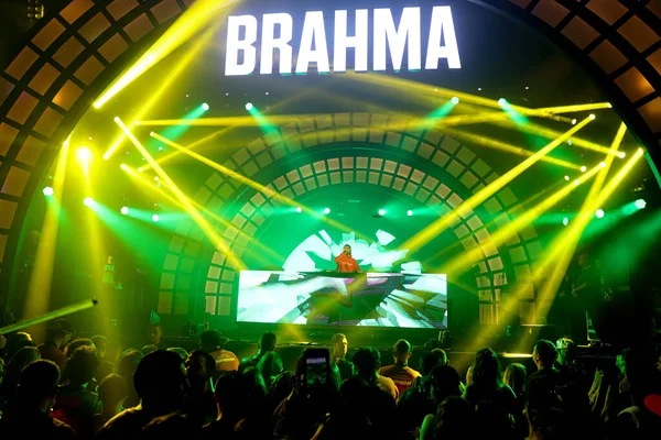 Művészek Hírességek Kísérik Pedro Sampaio Műsorát Bar Brahma Dobozban 2022 — Stock Fotó