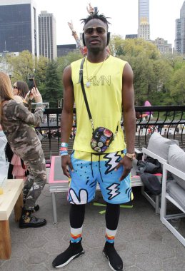 Isaac Igwahi ve Davida Urban, Robot Kalp Fare New York Central Park 'ta. 1 Mayıs 2022, New York, ABD: Isaac Igwahi ve Davida Urban, Robot Kalp Bedeli New York 'un ikinci ve son günündeydiler. 