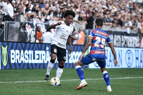 Brezilya Futbol Şampiyonası: Korintliler Fortaleza 'ya karşı. 1 Mayıs 2022, Sao Paulo, Brezilya: 1 Mayıs Pazar günü Sao Paulo 'daki Neo Quimica Arena' da düzenlenen Brezilya Futbol Şampiyonası 'nın 4. turu için geçerli olan Korintliler ve Fortaleza arasındaki futbol maçı).