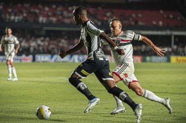 Brezilya Futbol Şampiyonası: Sao Paulo ve Santos. 2 Mayıs 2022, Sao Paulo, Brezilya: Sao Paulo ve Santos arasındaki futbol maçı, 2 Mayıs Pazartesi günü Sao Paulo 'daki Morumbi Stadyumu' nda düzenlenen Brezilya Futbol Şampiyonası 'nın dördüncü turu için geçerli.). 