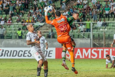 Libertadores Futbol Kupası - Grup aşaması: Amerika-MG - Atletico-MG. 3 Mayıs 2022, Amerika Mineiro ile Atletico-MG arasındaki futbol maçı, 3 Mayıs Salı günü Belo Horizonte 'deki Independencia stadyumunda düzenlenen Libertadores Futbol Kupası' nın 4. turu için geçerli.)