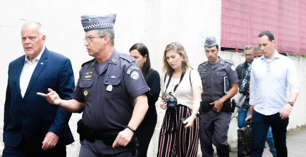 Sao Paulo Eyaletleri 'nde hırsızlık ve soygunlarda artış var. 4 Mayıs 2022, Sao Paulo, Brezilya: Sao Paulo Valisi Rodrigo Garcia (PSDB) Sao Paulo Belediye Başkanının huzurunda bir toplantıya katıldı.