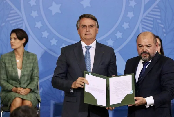 Brazilian President Jair Bolsonaro Ceremony New Deliveries Income Opportunity Program — Stok fotoğraf