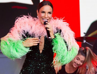 Rio Rock 'ta Ivete Sangalo. 6 Mayıs 2022, Rio de Janeiro, Brezilya: Eylül 'de Rio 2022' de gerçekleşecek Rock konulu bir basın toplantısı sonrasında Brezilyalı şarkıcı Ivete Sangalo ile birlikte gösteri. Sangalo Dünya Sahnesi 'nde sahne alacak. 
