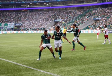 Brezilya Futbol Şampiyonası: Palmeiras, Red Bull Bragantino 'ya karşı. 14 Mayıs 2022, Sao Paulo, Brezilya: Palmeiras ve Red Bull Bragantino arasında oynanan futbol maçı, Allianz Parque Stadyumu 'nda düzenlenen 7.