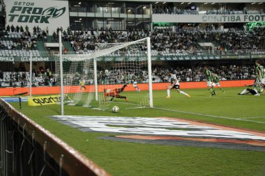 Brezilya Futbol Şampiyonası: Coritiba, Amerika-MG 'ye karşı. 15 Mayıs 2022, Coritiba, Parana, Brezilya: Coritiba ile Amerika-MG arasındaki futbol maçı, Couto Pereira Stadyumu' nda düzenlenen Brezilya Futbol Şampiyonası 'nın 6. turu için geçerlidir.