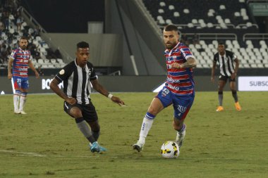 Brezilya Futbol Şampiyonası: Botafogo Fortaleza 'ya karşı. 15 Mayıs 2022, Rio de Janeiro, Brezilya: Botafogo ve Fortaleza arasındaki futbol maçı, Rio de Janeiro 'daki Nilton Santos Stadyumu' nda düzenlenen 6.