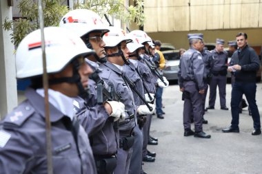 Delivery of 490 Submachine Guns to Sao Paulo Military Police by the states Governor. May 19, 2022, Sao Paulo, Brazil: The governor of Sao Paulo, Rodrigo Garcia, delivers 490 submachine guns to the Military Police of Sao Paulo 