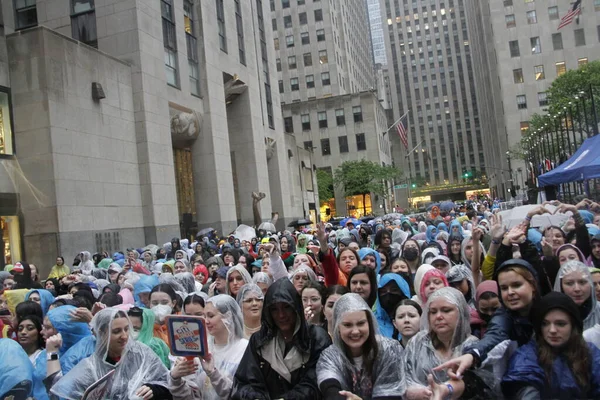 Harry Styles, NBC 'de bugün Rockefeller Center' da Citi Yaz Konser Serisi 'nde. 19 Mayıs 2022, New York, ABD: The GRAMMY küresel süperstar Harry Styles