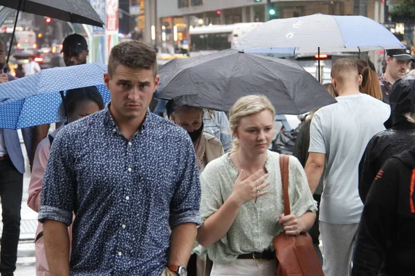 Een Verrassende Heavy Rainfall Betrapte New Yorkers Onbewust Mei 2022 — Stockfoto