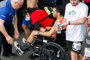 21 Mayıs 2022, Brooklyn, New York, ABD: Brooklyn Yarı Maratonu, Prospect Park 'ta başlayan ve Coney Island' da biten üç yıllık aradan sonra bu yıl geri döndü. 13.1 millik yarışa yaklaşık 22 bin koşucunun katılması bekleniyor.