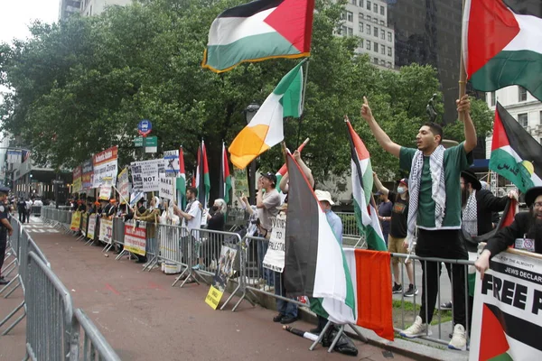 Palestinesi Protestano Contro Gli Israeliani Alla Parata Israeliana Del 2022 — Foto Stock