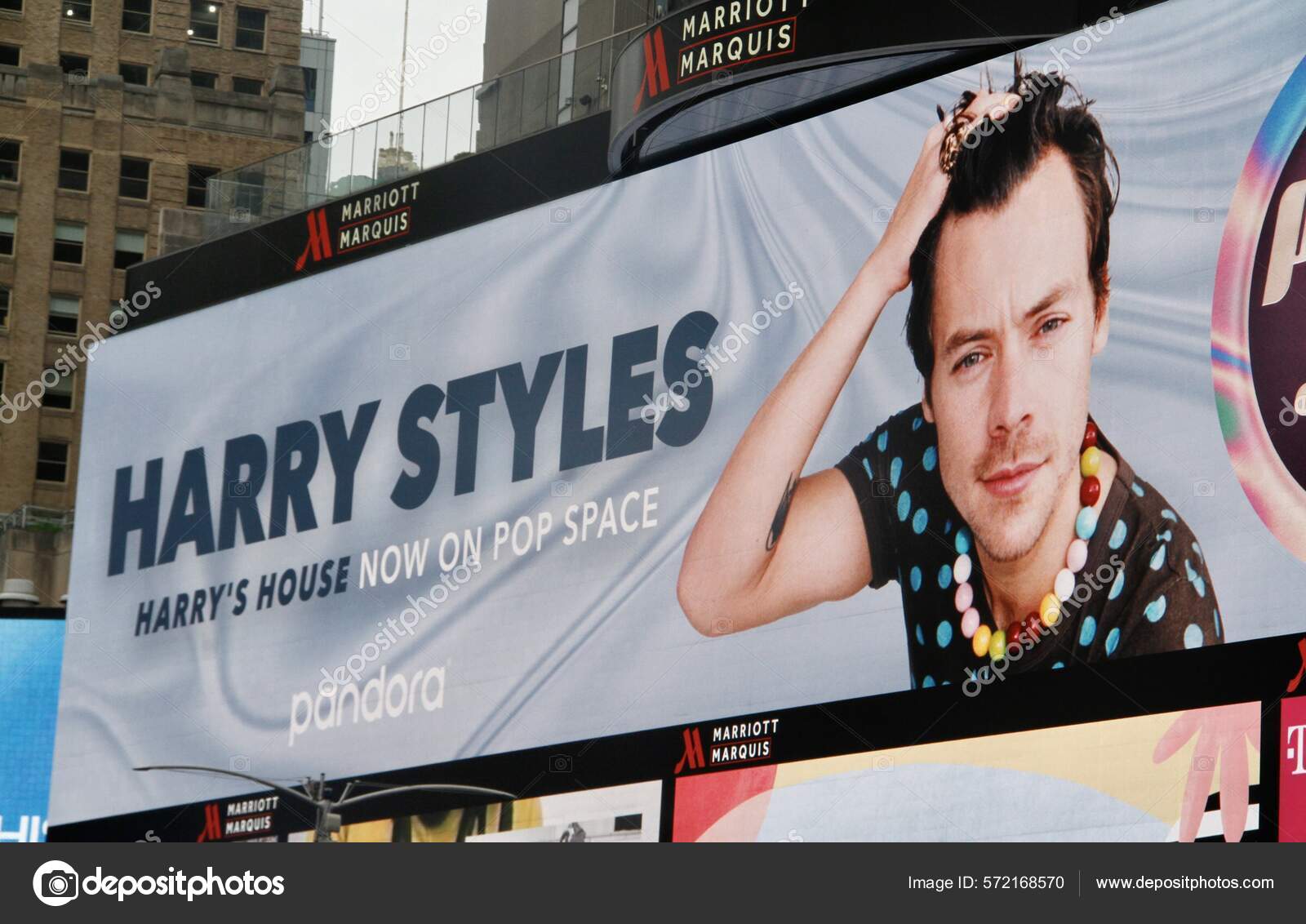 Harry Styles New Album Harrys House Billboards Times Square May Stock