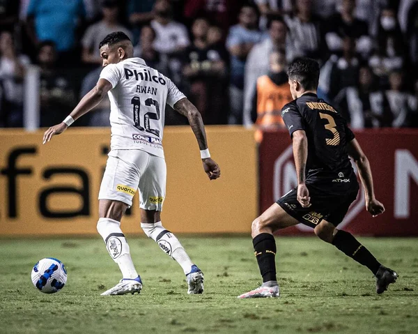 Sudamericana Futbol Kupası Grup Sahnesi Santos Banfield 'a karşı. 24 Mayıs 2022, Santos, Sao Paulo, Brezilya: Santos ile Banfield (Arjantin) arasındaki futbol maçı, Sudamericana Futbol Kupası C Grubu altıncı turu için geçerlidir.