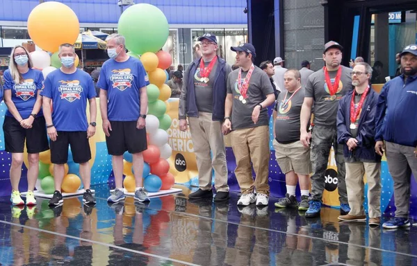 ABC Günaydın Amerika programında 2022 Özel Olimpiyatlar için Meşale Koşusu Son Bacak. 24 Mayıs 2022, New York, ABD: 2022 Özel Olimpiyatlar için Meşale Çalıştırma Son Bacağı)