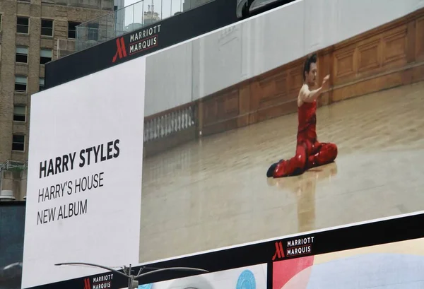 Harry Styles New Album Harrys House Billboards Times Square May — Stock Photo, Image