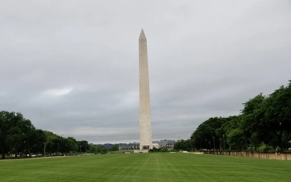 Washington Emlékmű Magasan Áll Nemzeti Plázában 2022 Május Washington Maryland — Stock Fotó