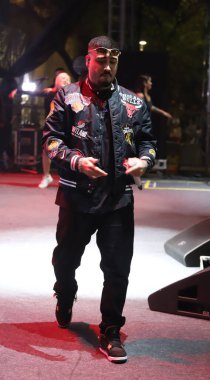 Virada Kültür de Sao Paulo sırasında Vale do Anhangabau sahnesinde şarkıcı MC Kevinho 'nun gösterisi. 28 Mayıs 2022, Sao Paulo, Brezilya: Şarkıcı Kevinho 'nun şovu bir uçak kazasında hayatını kaybeden şarkıcı Marilia Mendonca' ya saygılarını sundu