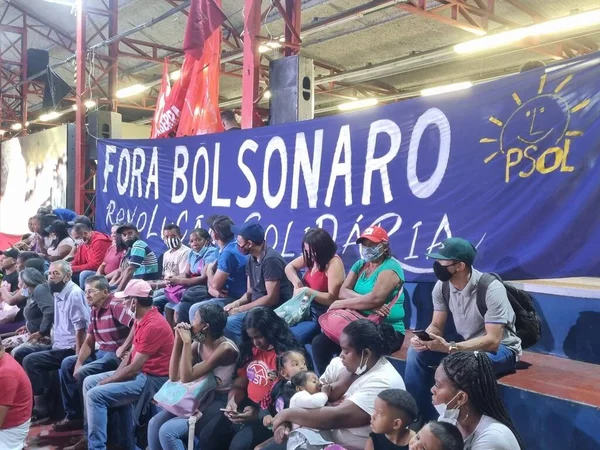 ギヨーム ブロスはサンパウロのクアドラ バンカリオスで連邦副大統領候補を発表した 5月28 2022 サンパウロ ブラジル ホームレスの労働者運動 ギヨーム ブロスのコーディネーターは — ストック写真