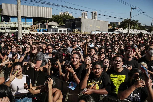 Występ Zespołu Fresno Podczas Virada Cultural Cultural Turn Sao Paulo — Zdjęcie stockowe