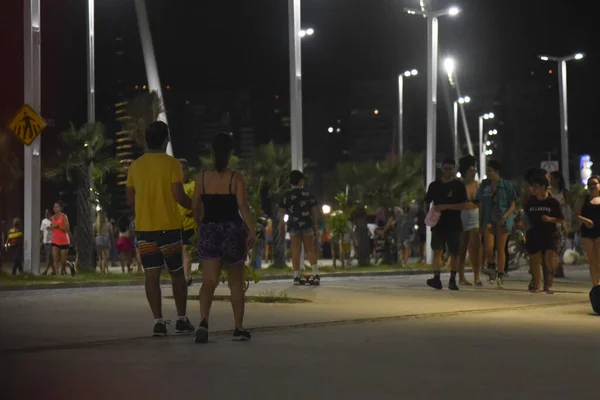 Int Pedestrian Movement Beira Mar Avenue Fortaleza May 2022 Fortaleza — Stock Photo, Image