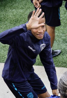 Ekvador Teknik Direktörü, Ekvador ve Nijerya futbol dostları arasında basın toplantısı düzenliyor. 1 Haziran 2022, New Jersey, ABD: Ekvador koçu Gustavo Alfaro, Mena Israel Delgado 'nun katılımıyla bir basın toplantısı düzenledi.