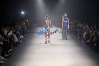 SPFW 'nin 53. baskısı - Ponto Firme Projesi - 22 / 23 Bahar Koleksiyonu. 1 Haziran 2022, Sao Paulo, Brezilya: 53. SPFW defilesinin Ponto Firme Projesi
