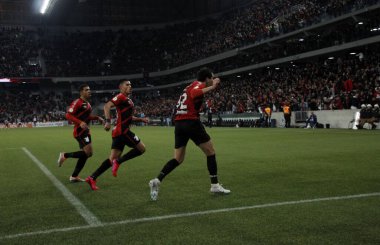 Brezilya Futbol Şampiyonası: Athletico Paranaense Santos 'a karşı. 4 Haziran 2022, Curitiba, Parana, Brezilya: Brezilya 'nın Arena da Baixada Stadyumu' nda düzenlenen 9.
