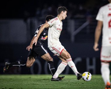 Brezilya Futbol Şampiyonası: Red Bull Bragantino Internacional 'a karşı. 5 Haziran 2022, Braganca Paulista, Sao Paulo, Brezilya: Red Bull Bragantino ve Internacional arasındaki futbol maçı, Brezilya Futbol Şampiyonası 'nın dokuzuncu turu için geçerlidir.