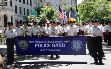 New York 'ta Yunan Bağımsızlık Günü Geçidi. 5 Haziran 2022, New York, ABD: COVID-19 salgını nedeniyle iki yıl aradan sonra, Yunan Bağımsızlık Günü Geçidi Pazar günü tekrar Beşinci Cadde 'ye döner (05)). 