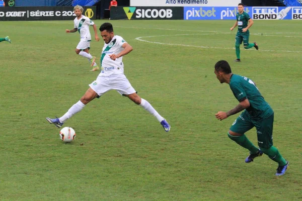 ブラジルサッカー選手権 第3部 マナウス対アルトスPi 6月5 2022 マナウス アマゾン ブラジル マナウスとアルトスPiの間のサッカー試合 ブラジルのサッカー選手権の第9ラウンドのために有効な — ストック写真