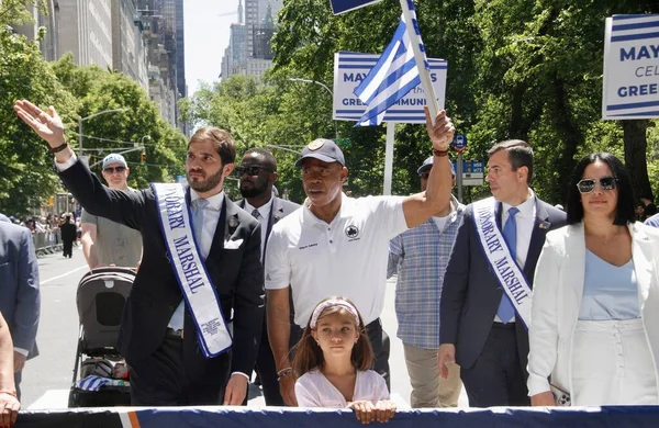 纽约市市长出席在纽约举行的希腊独立日游行 2022年6月5日 美国纽约 纽约市长参加希腊独立日游行 因Covid 19大流行病而缺席两年后 — 图库照片