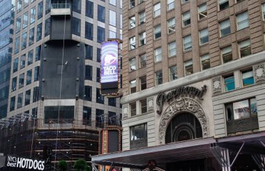 (Taco Bell, tüm yüksek teknolojili deneyimle ilk restoranı açtı. 8 Haziran 2022, New York, ABD: Taco Bell ilk yüksek teknoloji restoranını Brooklyn Park, Minnesota 'da açtı
