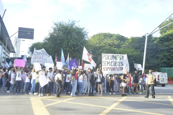 Brezilyalı Öğrenciler Natal Kentinde Eğitime Daha Fazla Yatırım Yapılmasını Protesto — Stok fotoğraf