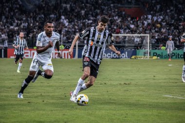 (Brezilya Futbol Şampiyonası: Atletico-MG, Santos 'a karşı. 11 Haziran 2022, Sao Paulo, Brezilya: Atletico MG ve Santos arasındaki futbol maçı, 2022 Brezilya Futbol Şampiyonası 'nın 11. turu için geçerli, Belo Horizonte' deki Mineirao Stadyumu 'nda yapıldı.. 