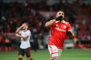 Brezilya Futbol Şampiyonası: Uluslararası Flamengo 'ya karşı. 11 Haziran 2022, Porto Alegre, Rio Grande do Sul, Brezilya: 2022 Brezilya Futbol Şampiyonası 'nın 11. turu için geçerli olan iç saha ve Flamengo arasındaki futbol maçı