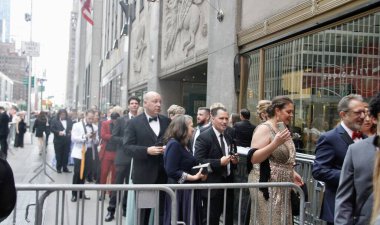 New York 'taki 75. Tony Ödülleri 2022. 12 Haziran 2022, New York, ABD: 75. Tony Ödülleri, 6. Cadde 'deki Radio City Music Hall' da gerçekleşiyor. Kutlama 7: 00 'de başlayacak 8: 00' de. 