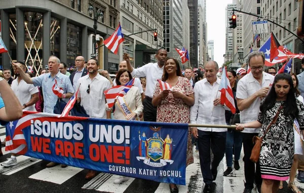 Nuevo 65º Desfile Nacional Puertorriqueño Junio 2022 Nueva York Estados —  Fotos de Stock