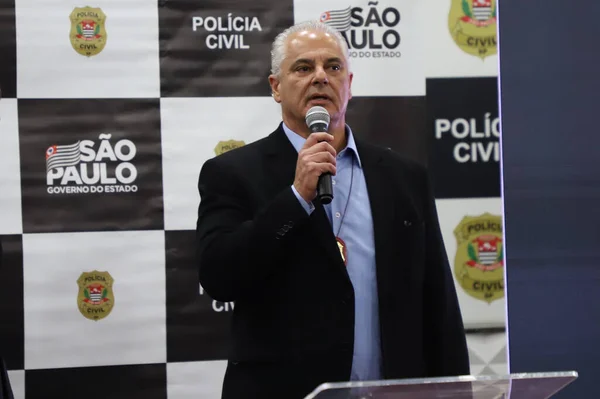 サンパウロ州知事と当局は 麻薬取引と戦う警察であるDenarc博物館の開会式に参加します 2022年6月15日ブラジル サンパウロ州 サンパウロ州知事ロドリゴ ガルシア 副代議員オリム — ストック写真