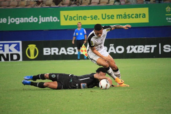Brezilya Futbol Şampiyonası - 3. lig: Manaus Figueirense 'e karşı. 18 Haziran 2022, Manaus, Amazonas, Brezilya: Brezilya Futbol Şampiyonası için geçerli olan Manaus ve Figueirense arasındaki futbol maçı, Arena da Amazania Stadyumu 'nda yapıldı.