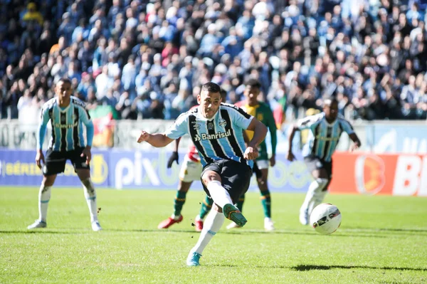 Brezilya Futbol Şampiyonası - İkinci Lig: Gremio Sampaio Correa 'ya karşı. 18 Haziran 2022, Porto Alegre, Rio Grande do Sul, Brezilya: Brezilya Futbol Şampiyonası 'nın 13. turu için geçerli olan Gremio ve Sampaio Correa arasındaki futbol maçı 