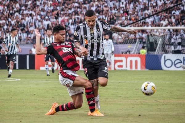 巴西足球锦标赛 Matletico Mg对Flamengo 2022年6月19日 巴西米纳斯吉拉斯州贝洛奥里藏特 在巴西米纳斯吉拉斯州米纳斯吉拉斯州举行的第13轮巴西足球锦标赛中 马竞Mg和弗拉门戈之间的足球比赛 — 图库照片
