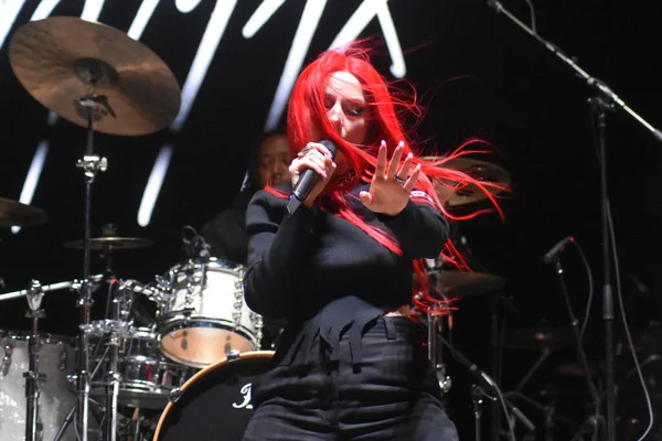 Ava Max Treedt Tijdens Het Ktuphoria Concert Van 103 Ktu — Stockfoto