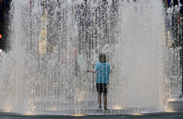 Nyhet Vattenfontäner Vid Rockefeller Center Juni 2022 New York Usa — Stockfoto