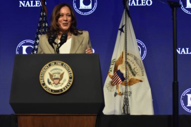 Birleşik Devletler Başkan Yardımcısı Kamala Harris, Roe V. Wade 'in devrilmesi hakkında açıklama yaptı. 24 Haziran 2022, Chicago, IL, ABD: ABD Başkan Yardımcısı Kamala Harris, Roe V. Wade 'in devrilmesi hakkında açıklama yaptı..
