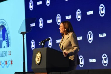 Birleşik Devletler Başkan Yardımcısı Kamala Harris, Roe V. Wade 'in devrilmesi hakkında açıklama yaptı. 24 Haziran 2022, Chicago, IL, ABD: ABD Başkan Yardımcısı Kamala Harris, Roe V. Wade 'in devrilmesi hakkında açıklama yaptı..