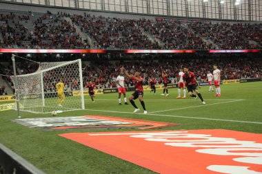 Brezilya Futbol Şampiyonası: Athletico Paranaense ve Red Bull Bragantino. 25 Haziran 2022, Curitiba, Parana, Brezilya: Brezilya Futbol Şampiyonası 'nın 14. turu için geçerli olan Athletico Paranaense ve Red Bull Bragantino arasındaki futbol maçı