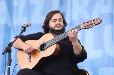 7. Blues Caz Brezilya Festivali Sao Paulo 'da. 25 Haziran 2022, Sao Paulo, Brezilya: Brezilyalı müzisyen Yamandu Costa Filipe Moreno ve Fabio Peron 'u Caz Brezilya Festivali' nin 7.