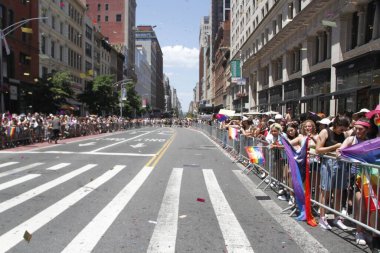 Geleneksel 2022 NYC Onur Yürüyüşü. 26 Haziran 2022, New York, ABD: Gurur ayı boyunca herkes için eşitlik ve aşkı kutlayan yıllık 2022 NYC Onur Yürüyüşü 25 ve 5. caddelerde Christopher Caddesi 'nden 8. caddeye kadar 12 ve 5. 