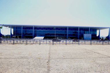 Brasilia 'daki Palacio do planalto cephesi. 27 Haziran 2022, Brasilia, Federal Bölge: Bakanlar Kurulu, Brezilya Cumhurbaşkanı 'nın resmi çalışma yeri olan Palacio do planalto cephesi, 27 Haziran Pazartesi (DF),)